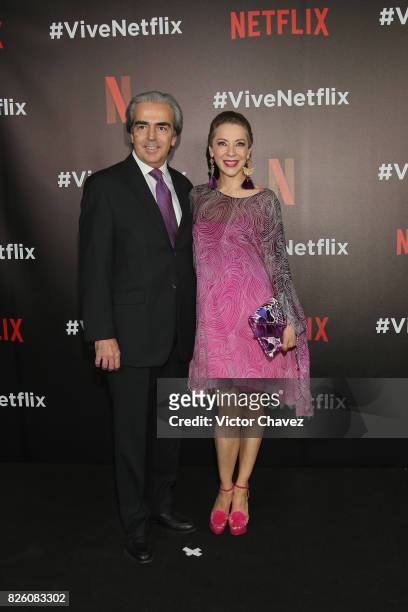 Lorenzo Lazo and Edith Gonzalez attend the Vive Netflix 2017 at Museo Casa de la Bola on August 2, 2017 in Mexico City, Mexico.