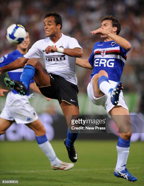 Amantino Mancini of Inter and Pietro Accardi of Sampdoria in action during the Serie A match between Sampdoria and Inter at the Stadio Marassi on...