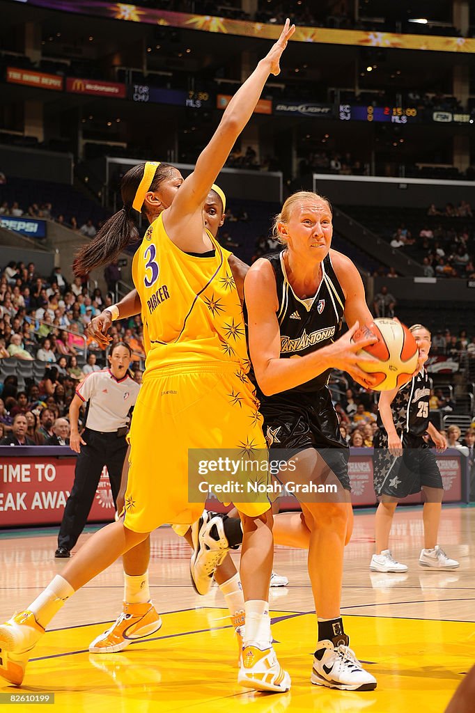 San Antonio Silver Stars v Los Angeles Sparks