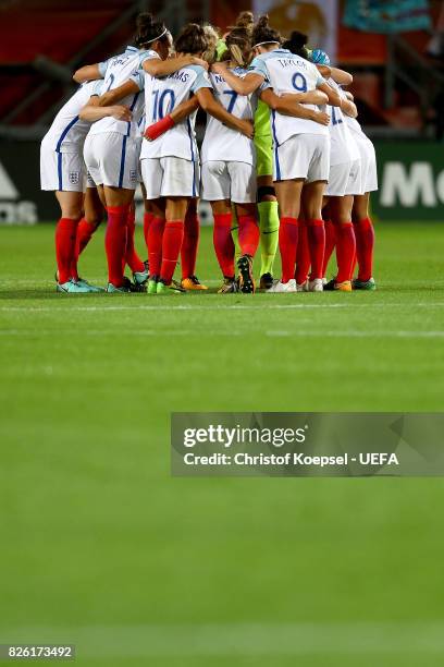 The team of England comes together during the UEFA Women's Euro 2017 Second Semi Final match between Netherlands and England at De Grolsch Veste...