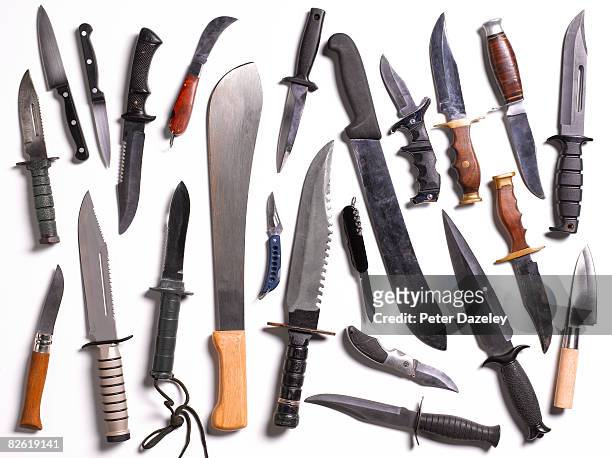 collection from knife amnesty  - machete photos et images de collection