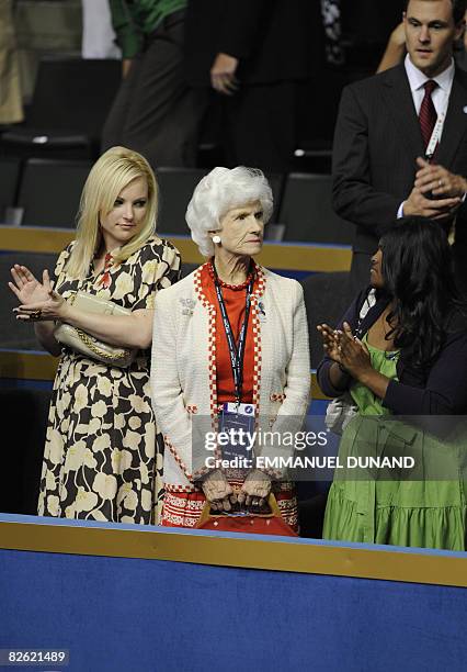 Roberta McCain , the 96-year-old mother of US Republican presidential candidate John McCain, is applauded by McCain's daughters Meghan , Bridget and...