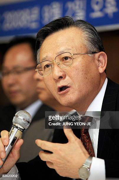 Kim Suk-Woo, a former vice unification minister who co-chairs the Seoul-based North Korean Human Rights Campaign Organising Committee, speaks during...