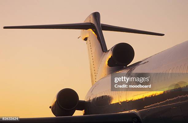 fuselage and tailplane of boeing 727 - 機体尾部 ストックフォトと画像