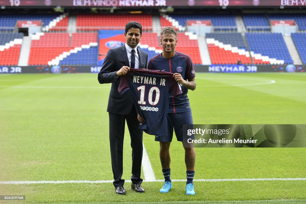 Neymar Signs For PSG