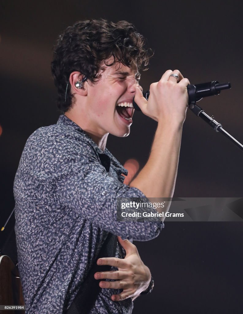 Shawn Mendes With Charlie Puth In Concert - Chicago, Illinois