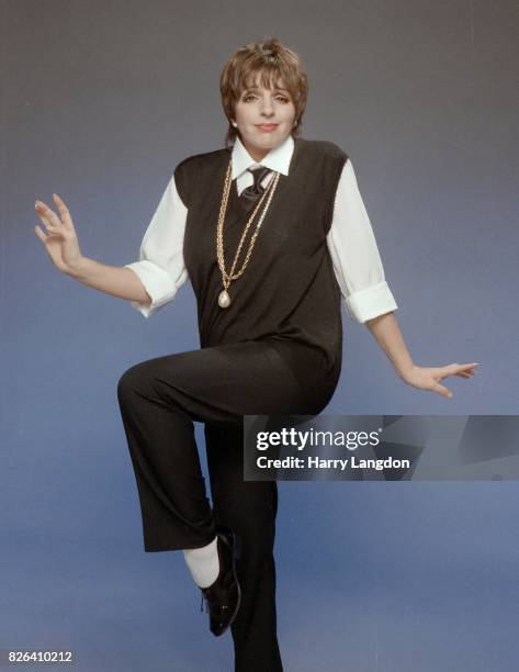 Actress Liza Minnelli poses for a portrait in 1988 in Los Angeles, California.