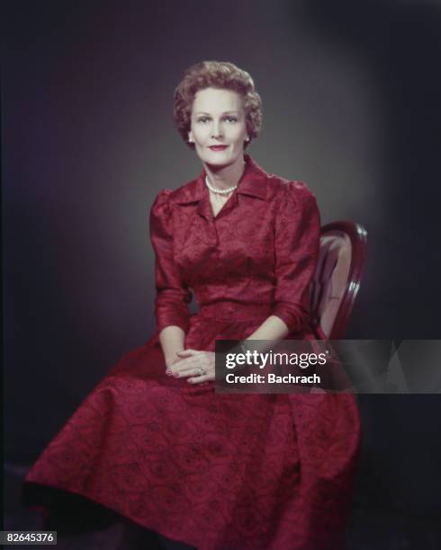 Portrait of the American Second Lady Thelma Catherine Ryan 'Pat' Nixon , United States, mid-20th century. Pat Nixon, wife of Richard Nixon, later...