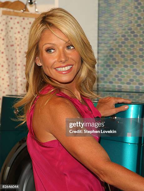Kelly Ripa Image Collection Electrolux Premium Laundry Collection Photos and Premium High Res ...