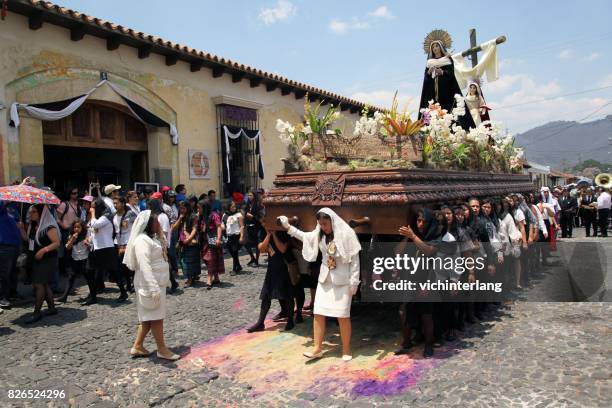 semana santa antigua guatemala - celebración religiosa fotografías e imágenes de stock