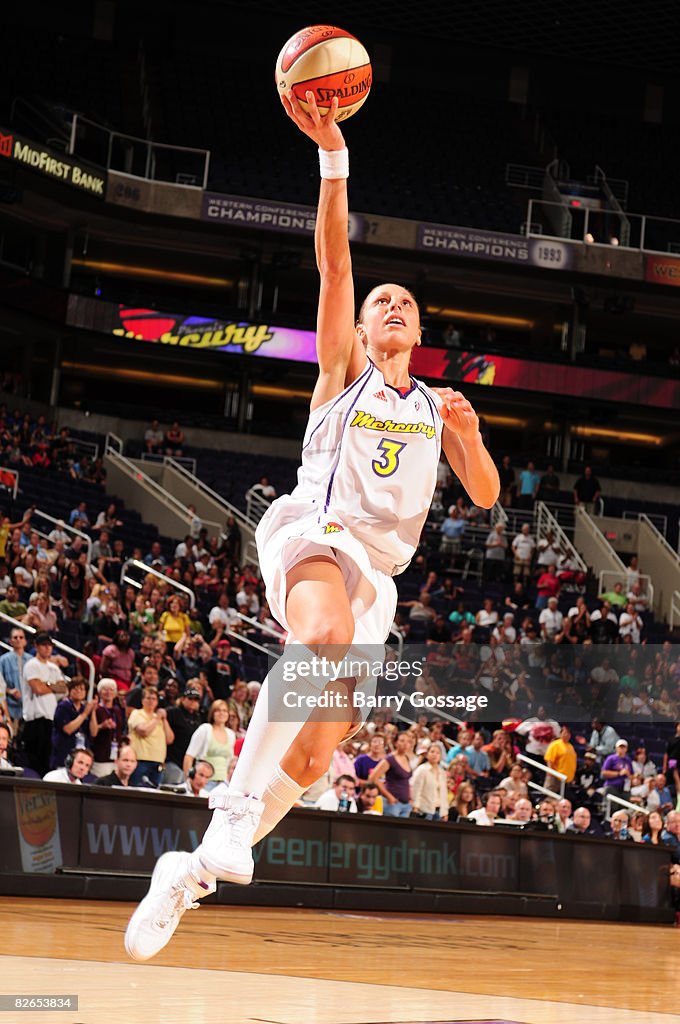 Minnesota Lynx v Phoenix Mercury