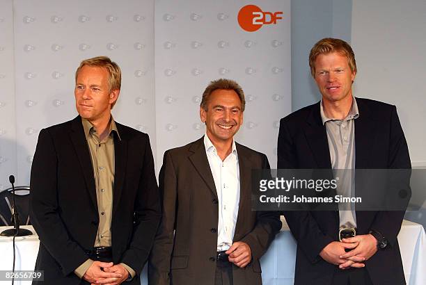 Host Johannes B. Kerner, Dieter Gruschwitz of ZDF and Oliver Kahn address the media during a press conference at the Allianz Arena on September 4,...