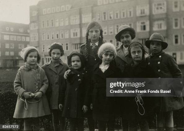 From Left To Right Sanne Ledermann Hanneli Goslar Unknown from-left-to-right-sanne-ledermann-hanneli-goslar-unknown