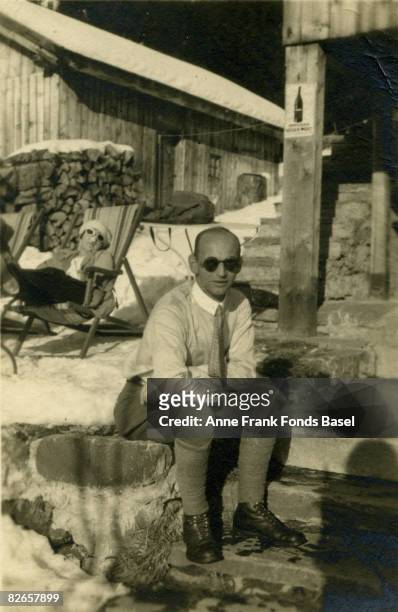 Otto and Edith Frank, parents of Anne Frank, on holiday in Switzerland, circa 1925.