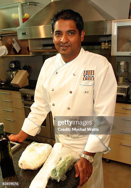 Cardoz 238 Floyd Cardoz Photos & High Res Pictures - Getty Images