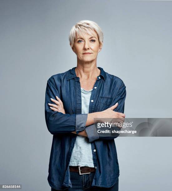 mature lifestyle - short hair stock pictures, royalty-free photos & images