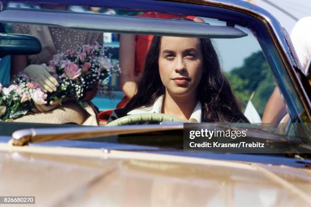 Alanis Morissette on the set of a video shoot for her song 'Hand In My Pocket' in New York City in 1995.