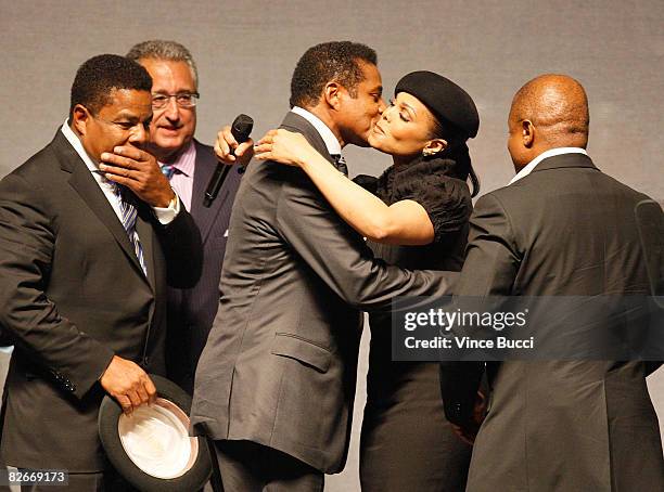 Tito And Randy Janet Jackson Bmi Photos and Premium High Res Pictures - Getty Images