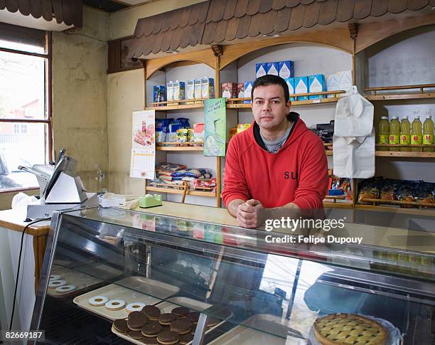 small business owner in santiago, chile - santiago felipe stock pictures, royalty-free photos & images