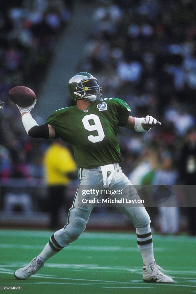 Los Angeles Raiders v Philadelphia Eagles