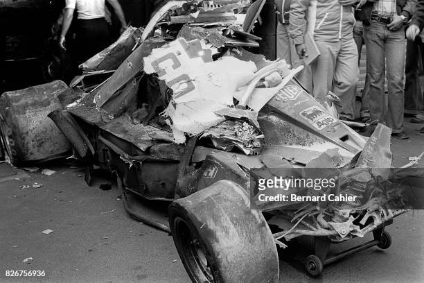 Niki Lauda, Ferrari 312T2, Grand Prix of Germany, Nurburgring, 01 August 1976. The remnants of Niki Lauda's Ferrari after the accident that nearly...