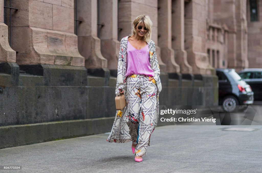 Street Style - Duesseldorf - August 2017