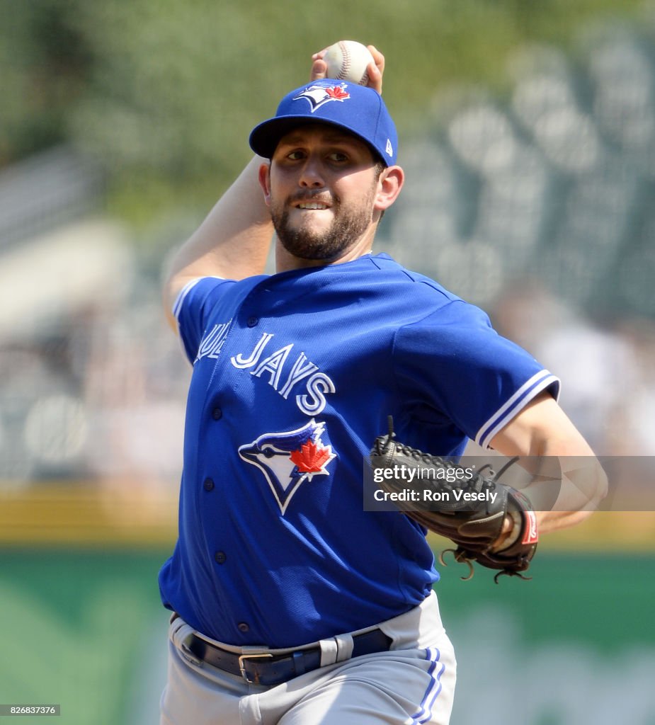 Toronto Blue Jays v Chicago White Sox