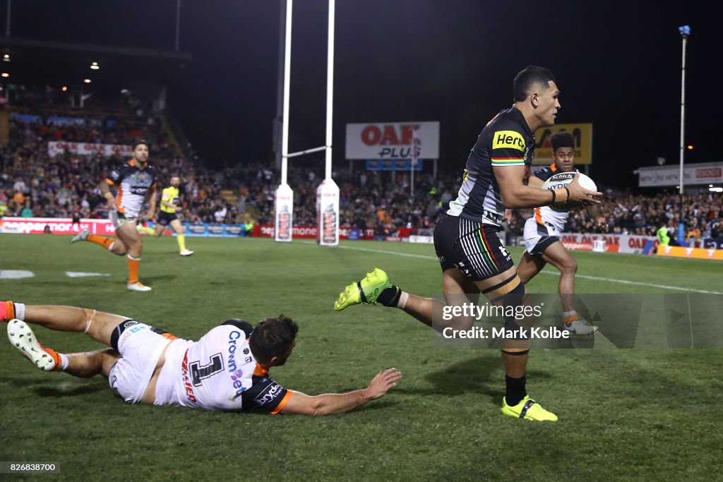 NRL Rd 22 - Panthers v Wests Tigers