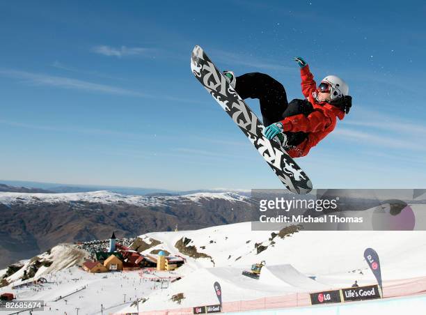 Ben Kilner of Great Britain competes in the Mens Half Pipe heats during the FIS Snowboard World Cup Half Pipe at Cardrona Alpine Resort, Cardrona...