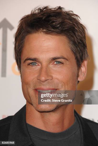 Actor Rob Lowe arrives at Stand Up For Cancer at The Kodak Theatre on September 5, 2008 in Hollywood, California.
