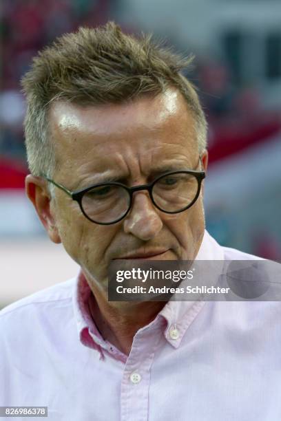 Coach Norbert Meier of Kaiserslautern during the Second Bundesliga match between 1. FC Kaiserslautern and SV Darmstadt 98 at Fritz-Walter-Stadion on...