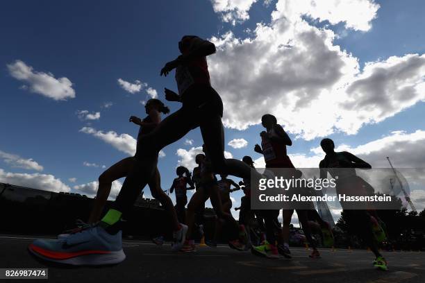 Edna Ngeringwony Kiplagat of Kenya competes in the Women's Marathon during day three of the 16th IAAF World Athletics Championships London 2017 at...