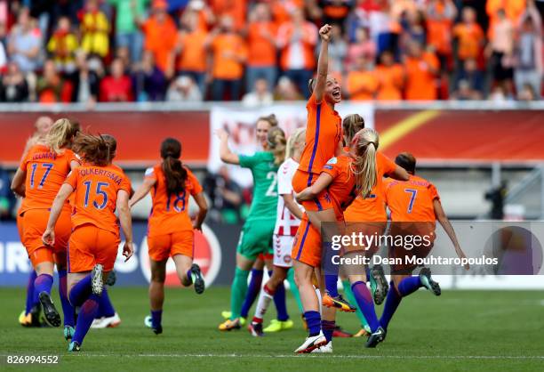 Jackie Groenen of the Netherlands celebrates at the final whistle during the Final of the UEFA Women's Euro 2017 between Netherlands v Denmark at FC...