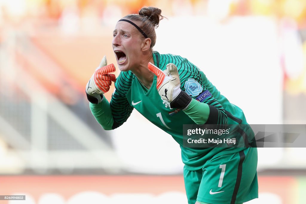 Netherlands v Denmark - UEFA Women's Euro 2017: Final