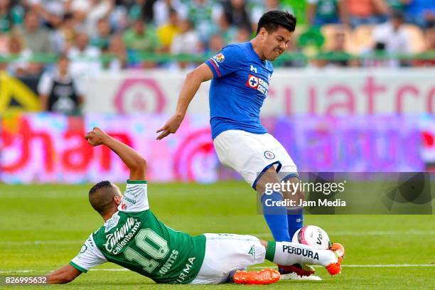 Luis Montes of Leon fights for the ball with Francisco Silva of Cruz Azul during the third round match between Leon and Cruz Azul as part of the...