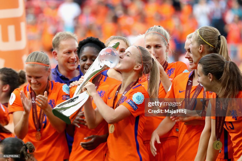 Netherlands v Denmark - UEFA Women's Euro 2017: Final