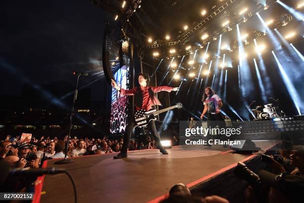 Billie Joe Armstrong of Green Day performs during the 2017 'Radio Revolution' Tour at Oakland-Alameda County Coliseum on August 5, 2017 in Oakland,...