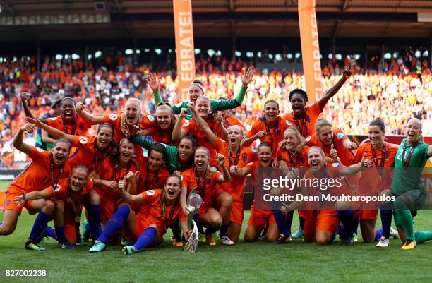 Netherlands team celebrate after winning the Final of the UEFA Women's Euro 2017 between Netherlands v Denmark at FC Twente Stadium on August 6, 2017...