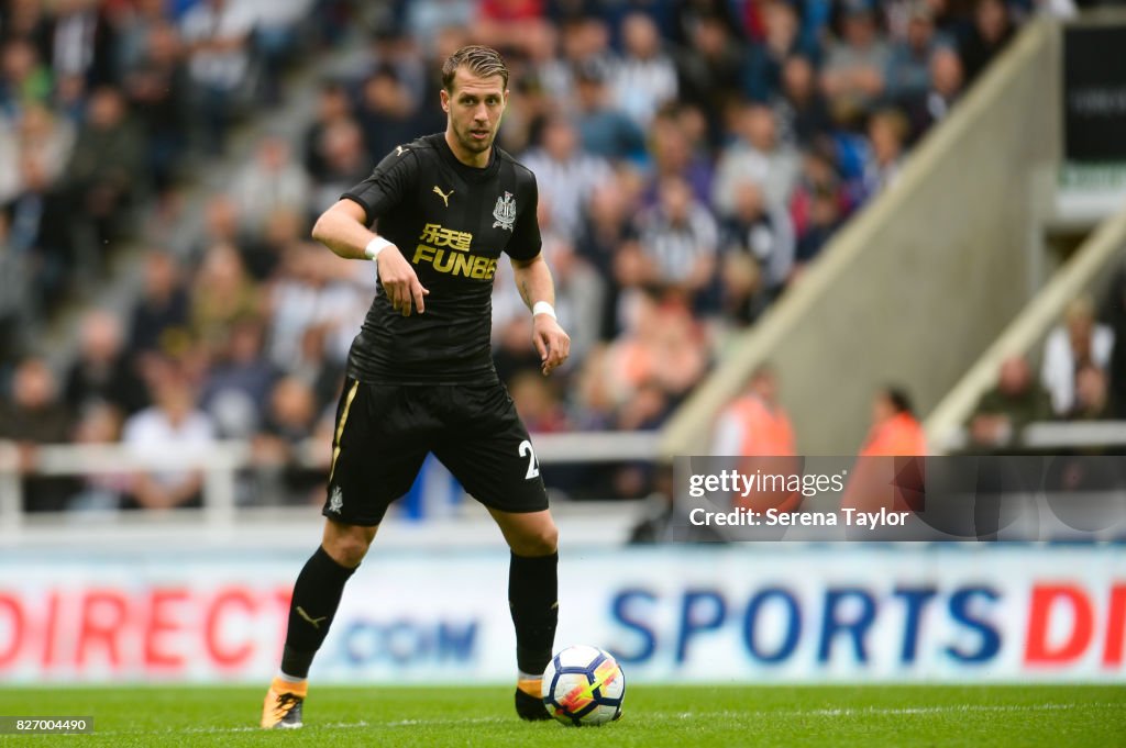 Newcastle United v Hellas Verona - Pre Season Friendly