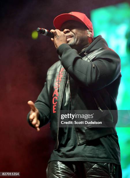 Long Beach Rapper 135 Lbc Express Photos & High Res Pictures - Getty Images