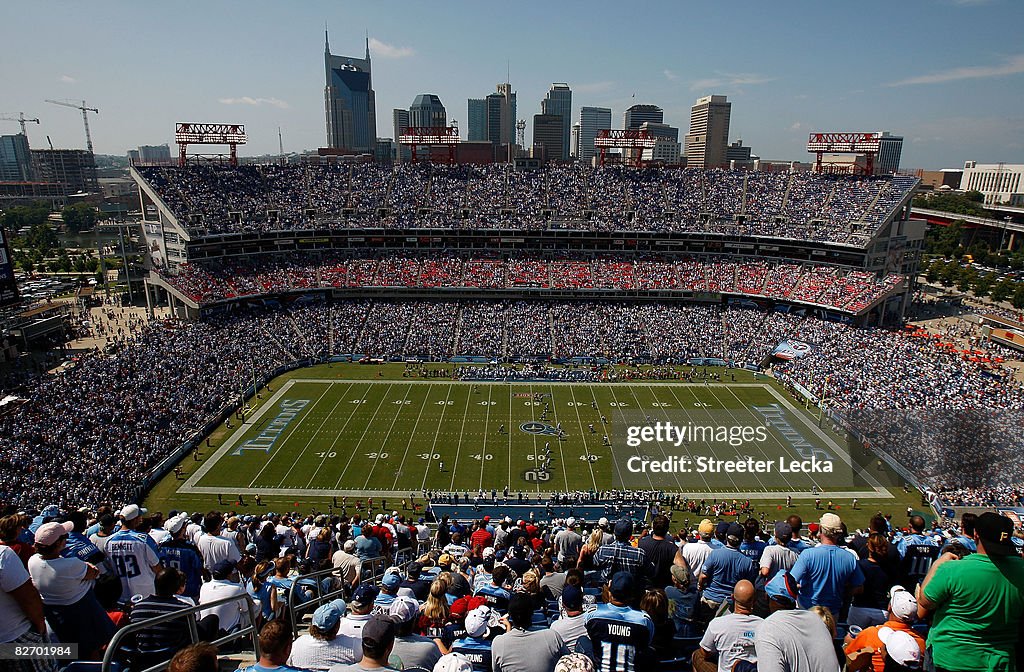 Jacksonville Jaguars v Tennessee Titans