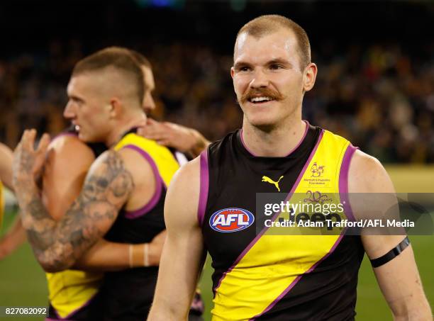 Kane Lambert of the Tigers celebrates during the 2017 AFL round 20 match between the Richmond Tigers and the Hawthorn Hawks at the Melbourne Cricket...