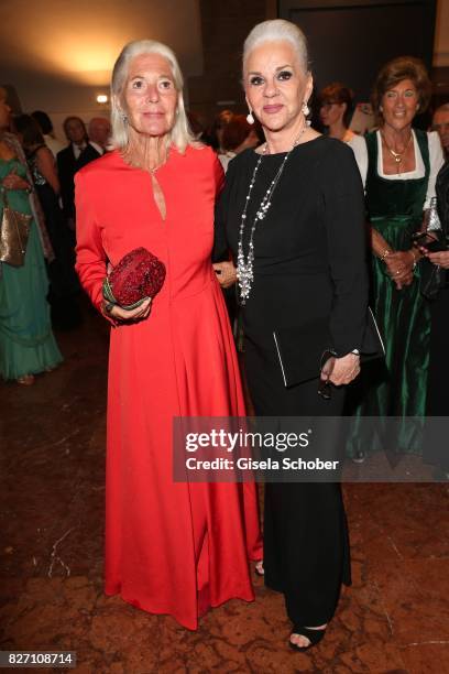 Christiane Hoerbiger and her sister Maresa Hoerbiger attend the 'Aida' premiere during the Salzburg Opera Festival 2017 on August 6, 2017 in...