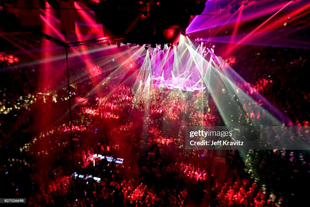 Phish "The Baker's Dozen" Closing Night - New York City