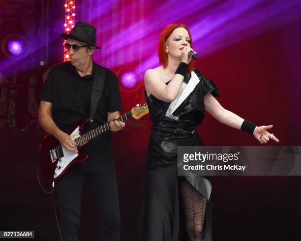 Duke Erikson and Shirley Manson of Garbage perform at Chastain Park Amphitheater on August 6, 2017 in Atlanta, Georgia.