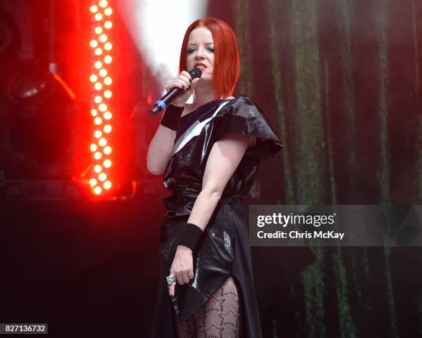 Shirley Manson of Garbage performs at Chastain Park Amphitheater on August 6, 2017 in Atlanta, Georgia.