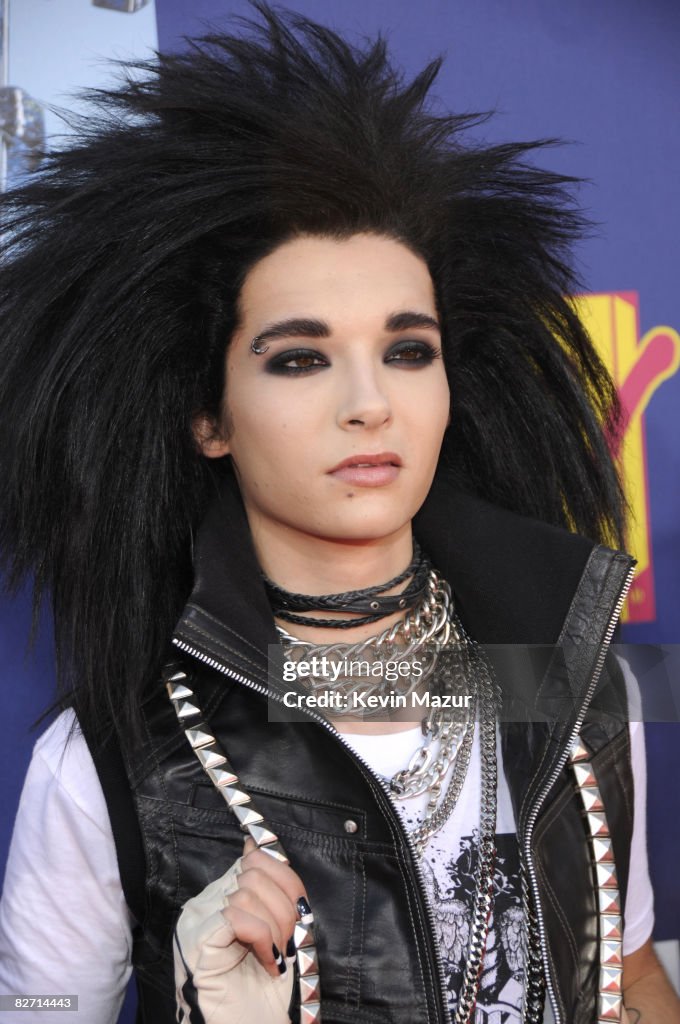 Tokio Hotel Arrives On The Red Carpet Of The 2008 MTV Video Music tokio-hotel-arrives-on-the-red-carpet-of-the-2008-mtv-video-music