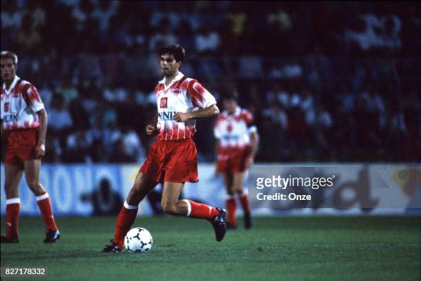 Aljosa Asanovic of Cannes during the Division 1 match between AS Cannes and Monaco on the August 4, 1991 in Cannes, France. Photo by Jean Claude Lamy...