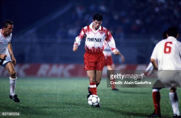 Zinedine Zidane of Cannes during the UEFA Cup match between AS Cannes and SC Salgueiros in Cannes, France on October 3 1991