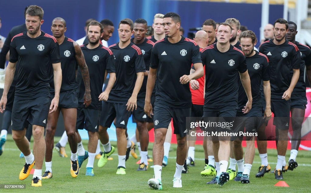 UEFA Super Cup - Previews